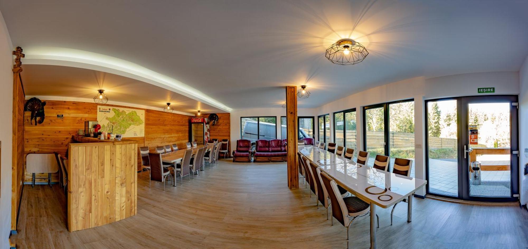 Casa Izvorul Negru Moisei Bed & Breakfast Ngoại thất bức ảnh